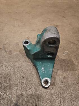 20505041 Volvo 21176291 20908887 20812470 Engine Bracket Rear Right For Trucks