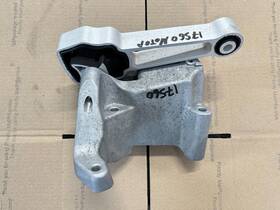 31460904 Volvo 15-18 S60 T5 2.0l Front Right Engine Motor Mount Bracket With Torque Rod Oem