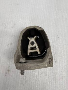 31480990 Volvo Xc90 2023 Engine Mount Bracket Oem