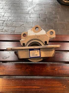 3225204 Volvo Engine Mount - Part #3225204