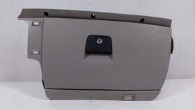 39871863 Volvo 2006 S40 Gray Glove Box Vbgcs