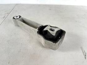 6g926p082 Volvo 11-18 S60 2.5l Engine Motor Strut Mount Guide Bracket Holder Oem