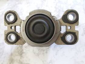 8g9n-7m121-aa Volvo 2008 - 2014 Xc70 Left Engine Mount Bracket Oem