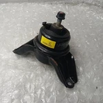 2011 Hyundai Tucson Right Engine Motor Mount 821792. Fixed Price $40.99.