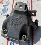 05-09 Audi B7 A4 3.2 Quattro Engine Right Motor Mount Support Oem. Fixed Price $30.00.