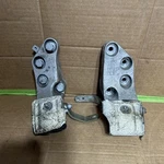 14-21 Maserati Ghibli Quatt Engine Motor Bracket Mount Support Set Rwd Oem. Fixed Price $60.00.