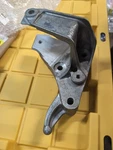 Genuine Gm Equinox 2.4, Bracket-trans Rr Mt 25789180. Fixed Price $75.00.