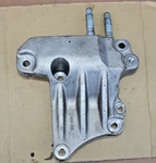 Oem 2015-2023 Hyundai Kia 2.0L Transmission Engine Support Mount Bracket. Fixed Price $32.00.