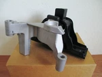 Hydraulic Right Upper Side Motor Mount For Nissan Sentra (2007-2012, 2.0L, L4).. Fixed Price $75.00.