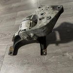 14-20 Dodge Grand Caravan Chrysler Town & Country Engine Mount P05273893AF Oem. Fixed Price $44.99.