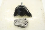 16-20 Kia Sorento Lx 3.3L Front Right Upper Engine Mount Bracket 21810-C5200 Oem. Fixed Price $123.38.