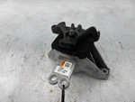 23-25 Kia Sportage Hybrid Lx 1.6L Right Engine Mounting Bracket Oem. Fixed Price $89.35.
