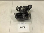 2014 Kia Sorento Ex 3.3L Fwd Front Left Engine Mount W/support Bracket Oem+. Fixed Price $92.61.
