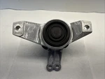 Oem Front Right O/s Engine Mount 2023 Hyundai Tucson NX4 1.6L Hybrid 21815-N9110. Fixed Price $122.00.