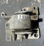 2013-2018 Ford Taurus 3.5L Engine Driver Side Mount Support Oem DG13-6F020-BA. Fixed Price $49.16.
