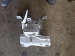 20 21 22 Mercedes Glb-class (247) 2.0L Front Engine Mount Id 2472405700. Fixed Price $134.95.