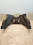 Detroit Diesel DD15 Engine Mount A4722231104, Dde A4722232004 Oem. Fixed Price $242.00.