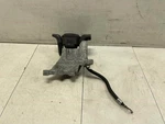 Nissan Sentra Sv 1.8L 2013 Front Right Passenger Side Engine Mount W/bracket. Fixed Price $101.56.