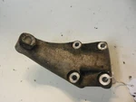 71-89 Mercedes M117 450SL Right Engine Motor Mount 1162232104 Bracket Support. Fixed Price $120.00.