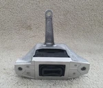 Oem 21810-J7200 -F2100 Bracket Assy-engine Mtg For Hyundai Elantra Gas 2017 2018. Fixed Price $109.95.