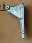 W209 W216 Amg Left Engine Support Motor Mount Bracket 1132233104 Mercedes E22. Fixed Price $33.00.