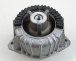 Mercedes-benz E-class W212 Right Engine Mount A2122406417 2.1 Diesel No Duty. Fixed Price $231.36.