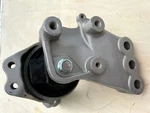 Hydraulic Right Engine Mount 1PC For Honda Cr-v 20-17 L4-1.5L 50820-TLC-A01. Fixed Price $98.00.