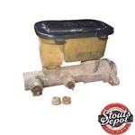 Brake Master Cylinder 1988-98 Gmc Chevy Silverado 18016429 Oem. Fixed Price $49.99.