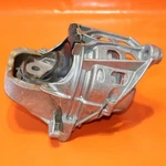 Audi S8 SQ7 SQ8 Engine Mount Left Front 2019 2020 2021 2022 4M0 199 255 Bt Oem. Fixed Price $719.10.