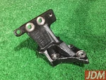 Toyota 4AGE Rh Engine Mounting Bracket / 4A-GE 20VALVE 12315-16070. Fixed Price $30.00.