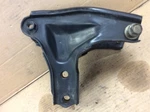 97-01 Honda Cr-v 4WD At Rear Engine Motor Mounting Bracket Used Oem. Fixed Price $55.00.