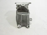 19-23 Porsche Macan 2023 2.0L Awd Right Passenger Engine Motor Mount Bracket ;:y. Fixed Price $25.00.