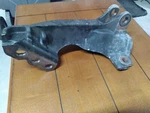 08-24 Ford F250 F350 4WD Track Bar Bracket Oe 7C34-3A094-AA. Fixed Price $50.00.