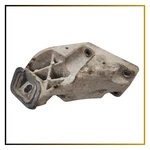 2006 Land Rover Range Left Front Side Engine Mount Bracket 4H43-6061 Oem. Fixed Price $128.00.