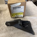 Gm 25736428. Mount Assembly,trans Nos. 99-05PARKAVENUE,LESABRE,BONNEVILLE. Jp. Fixed Price $50.00.