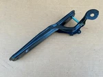 Porsche Cayenne Turbo 2005 9PA 955 Top Engine Mount Bracket Rhs 7L5199373A. Fixed Price $67.93.
