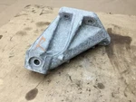 Bmw M6 F13 2014 4.4L Right Passenger Engine Motor Mount Support Bracket 12-18 :a. Fixed Price $29.00.