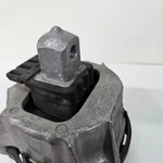 Oem Bmw 7 Series G30 G38 G11 G12 G15 Engine Mount Right 6860464. Fixed Price $60.00.