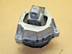 2016-2026 Bmw Right Engine Support Motor Mount 6860464-02. Fixed Price $36.00.
