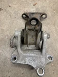 02-06 Honda Crv At Left Front Top Transmission Upper Bracket Oem 50825-S7C-980. Fixed Price $119.99.