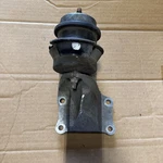 10-20 370Z VQ37VHR Engine Right Passenger Side Motor Mount Bracket Oem Factory. Fixed Price $115.00.