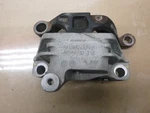 2019 Infiniti QX50 2.0 Rear Rh Passenger Engine Mount Bracket AF40181315. Fixed Price $70.00.