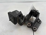 16-20 Toyota Sienna 3.5L Front Engine Motor Mount Oem. Fixed Price $72.00.