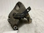19 Stinger Right Rh Passenger Engine Motor Mount 21825J5200. Fixed Price $63.90.