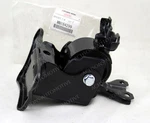 MN184299 Mitsubishi Genuine Bracket, T/m Mounting New Oem. Fixed Price $139.00.
